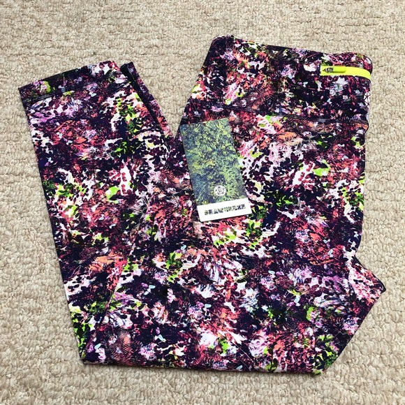 lululemon athletica Pants - NWT lululemon SeaWheeze Speed Wunder Crop, 12